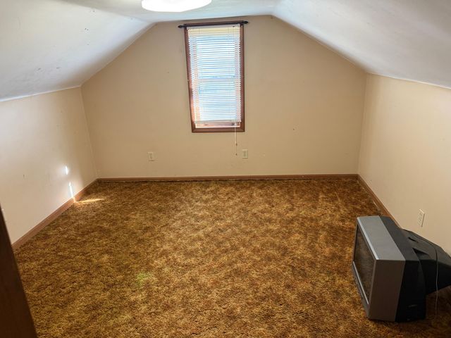 25514 GREENVIEW Road, Council Bluffs, IA 51503