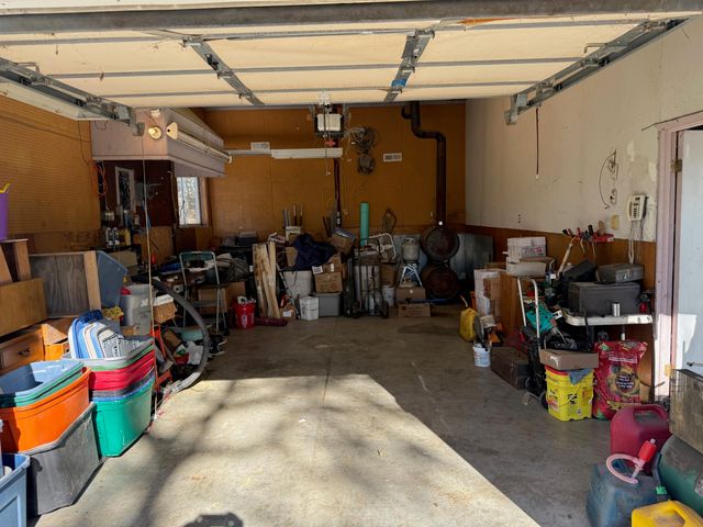 25514 GREENVIEW Road, Council Bluffs, IA 51503