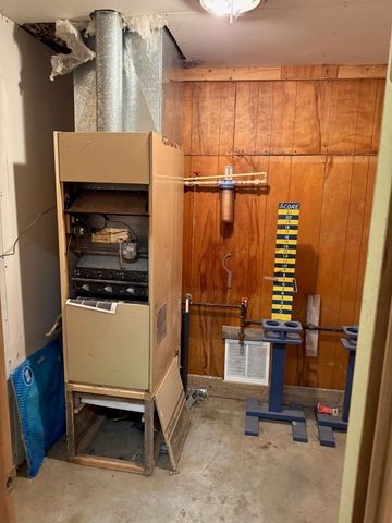 25514 GREENVIEW Road, Council Bluffs, IA 51503