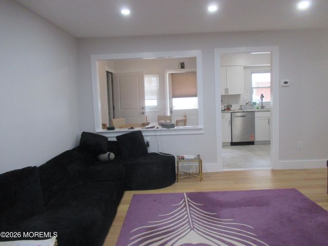 145 Buckingham Drive B, Lakewood, NJ 08701