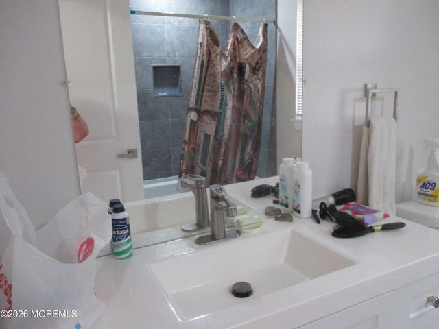 145 Buckingham Drive B, Lakewood, NJ 08701