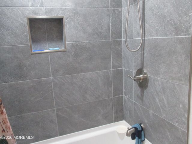 145 Buckingham Drive B, Lakewood, NJ 08701