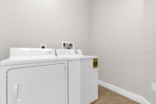 606 RIVIERA DUNES WAY 207, Palmetto, FL 34221