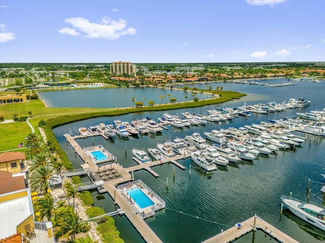 606 RIVIERA DUNES WAY 207, Palmetto, FL 34221