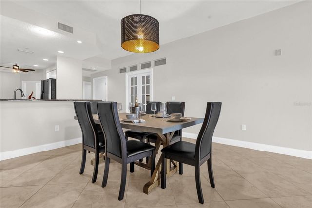 606 RIVIERA DUNES WAY 207, Palmetto, FL 34221