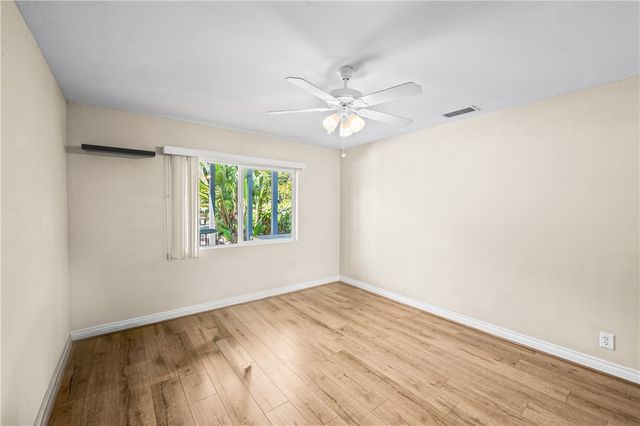 542 N Waverly Street, Orange, CA 92867