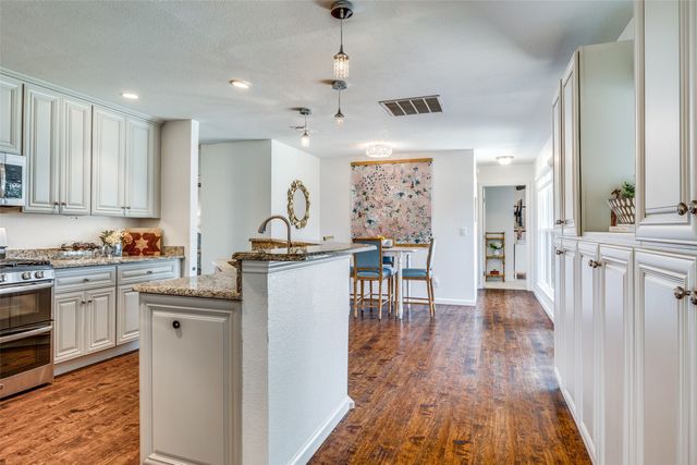 3213 Dover Drive, Plano, TX 75075