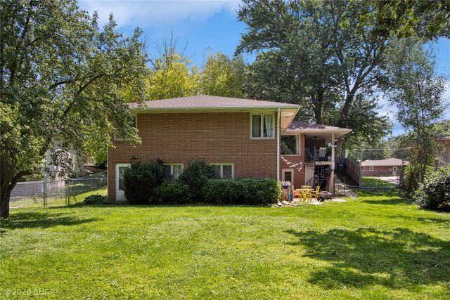 1504 73rd Street, Windsor Heights, IA 50324