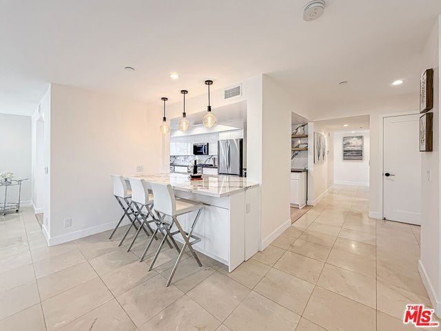 1133 5th Street 301, Santa Monica, CA 90403