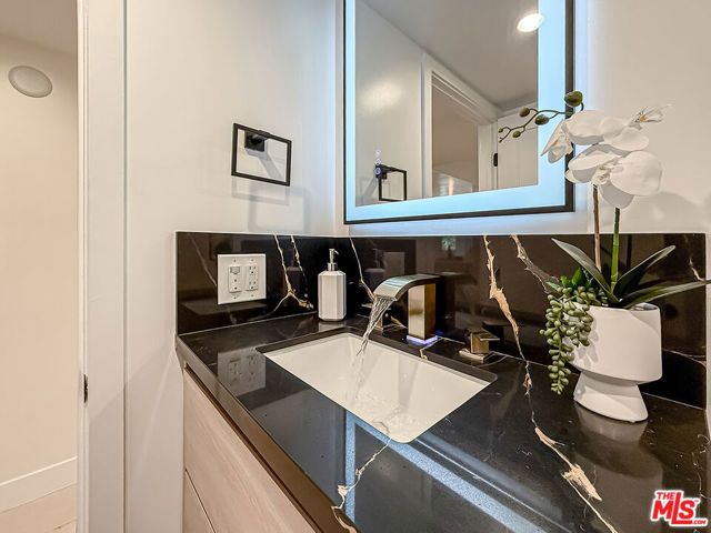 1133 5th Street 301, Santa Monica, CA 90403