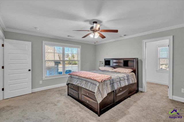 226 Landings Pointe Lane, Warner Robins, GA 31088