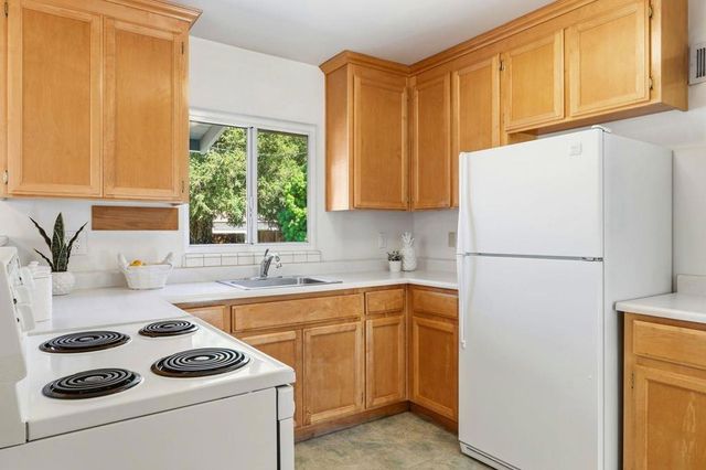 7520 Carmel Street, Gilroy, CA 95020