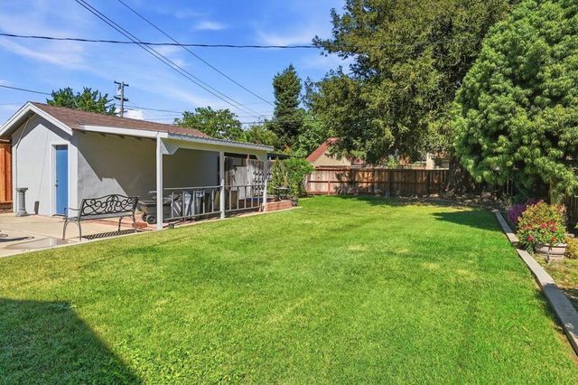 7520 Carmel Street, Gilroy, CA 95020