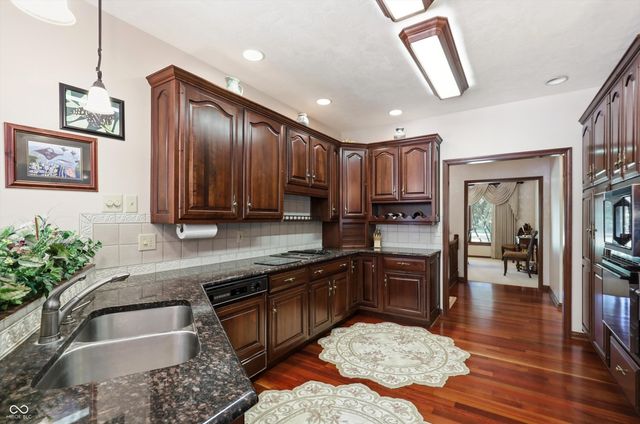 7540 S Susan Lane, Trafalgar, IN 46181