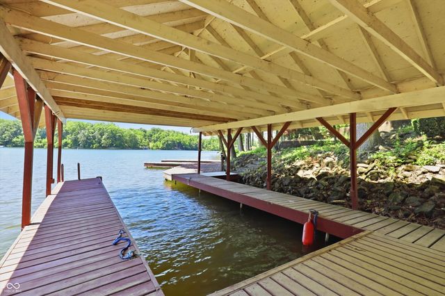 7540 S Susan Lane, Trafalgar, IN 46181