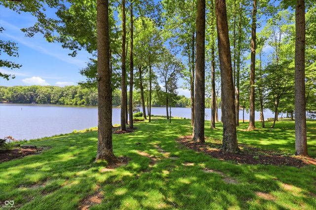 7540 S Susan Lane, Trafalgar, IN 46181