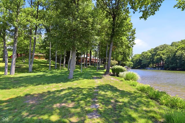 7540 S Susan Lane, Trafalgar, IN 46181