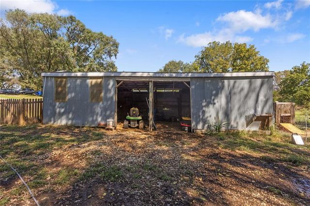 9845 Evening Star Road, Eudora, KS 66025