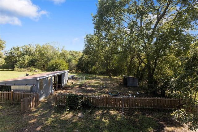 9845 Evening Star Road, Eudora, KS 66025