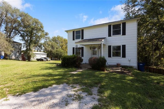 9845 Evening Star Road, Eudora, KS 66025