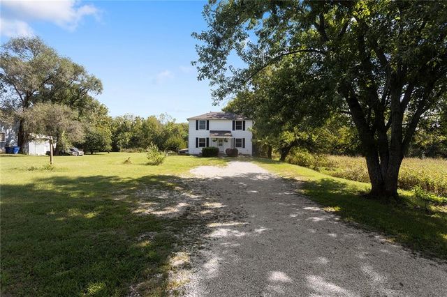 9845 Evening Star Road, Eudora, KS 66025