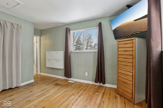 5127 N 500 W, Fairland, IN 46126