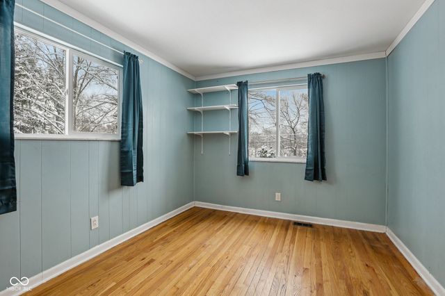 5127 N 500 W, Fairland, IN 46126