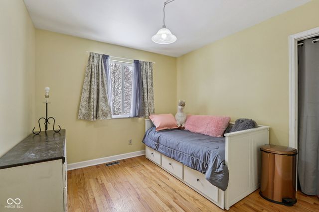 5127 N 500 W, Fairland, IN 46126