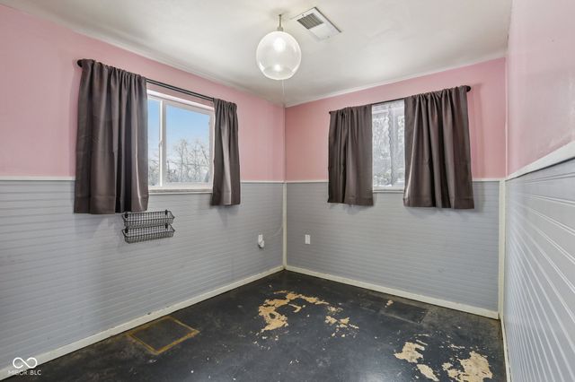 5127 N 500 W, Fairland, IN 46126