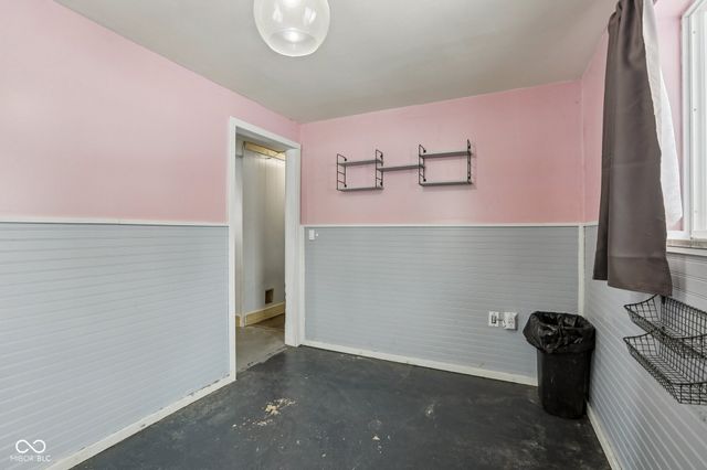 5127 N 500 W, Fairland, IN 46126