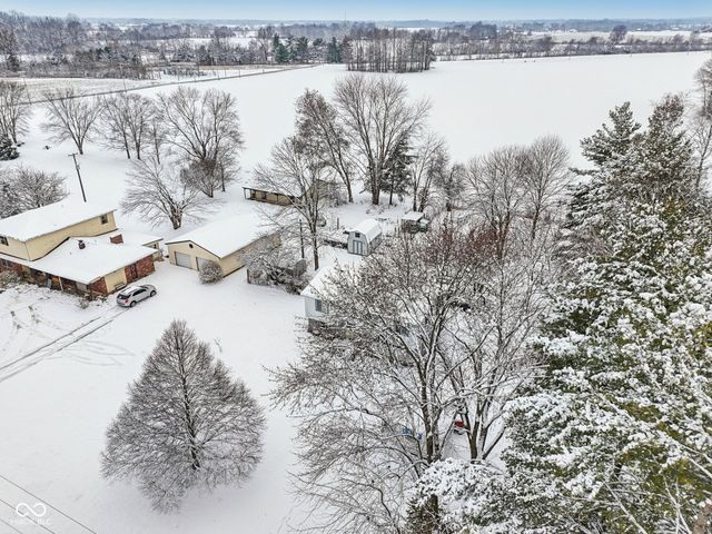 5127 N 500 W, Fairland, IN 46126