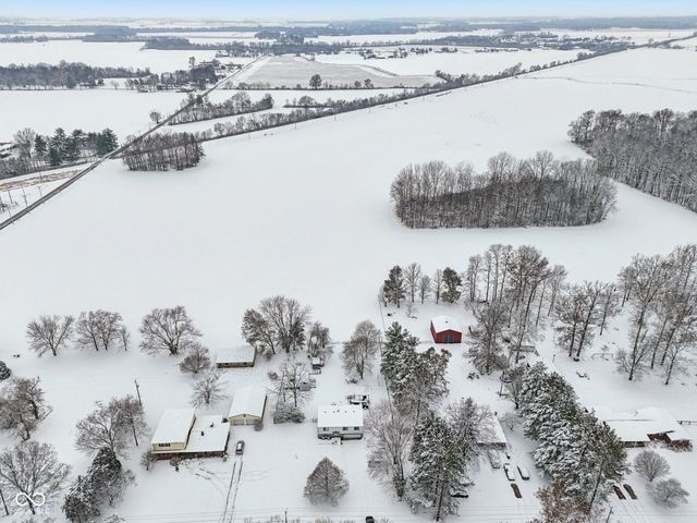 5127 N 500 W, Fairland, IN 46126