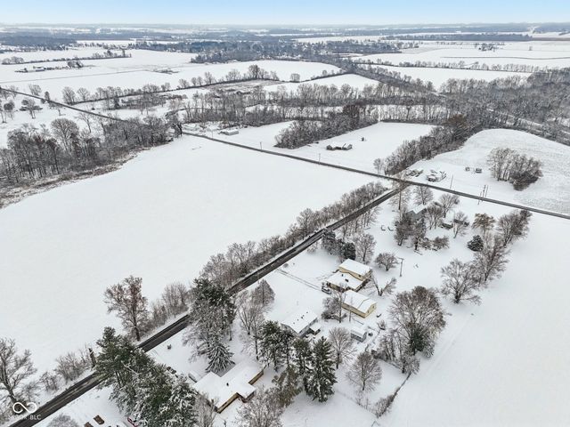 5127 N 500 W, Fairland, IN 46126