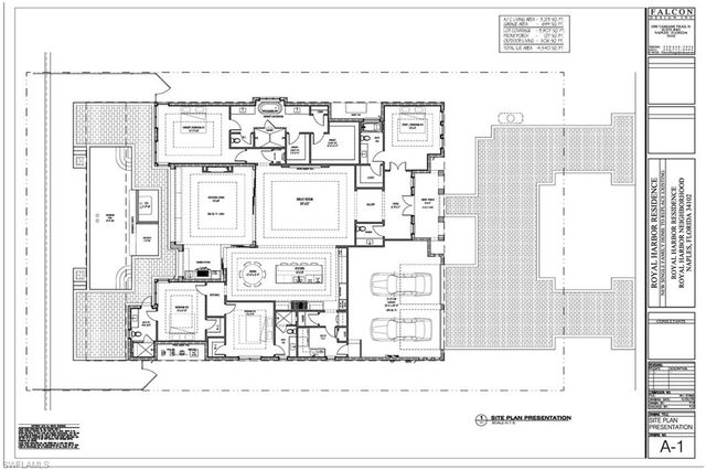 2165 Tarpon RD, Naples, FL 34102