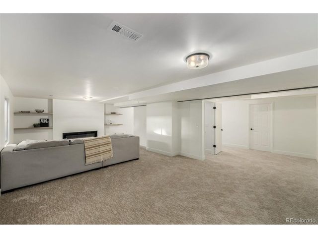 9507 Burgundy Cir, Highlands Ranch, CO 80126