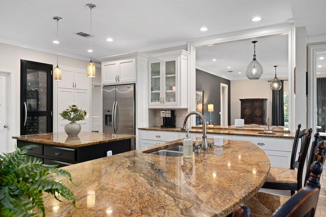 4512 Elohi DR, Austin, TX 78746