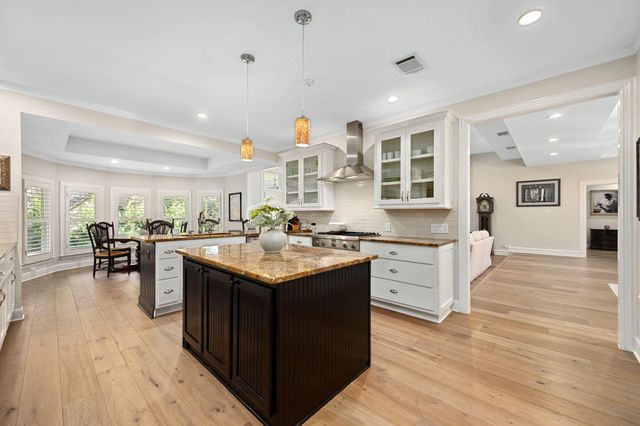 4512 Elohi DR, Austin, TX 78746