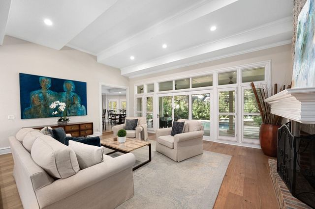 4512 Elohi DR, Austin, TX 78746