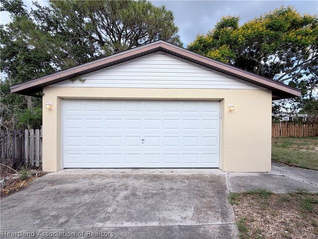 4102 Vilabella Drive, Sebring, FL 33872