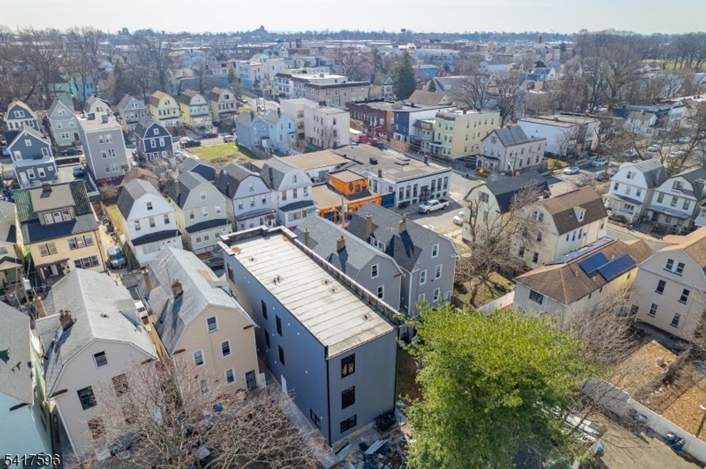 Image 28 of property listing at 39 Grace St, Irvington Twp., NJ 07111