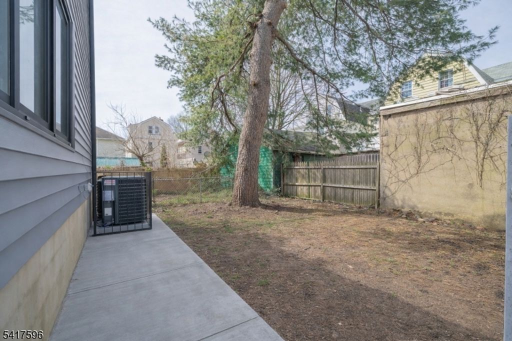 Image 31 of property listing at 39 Grace St, Irvington Twp., NJ 07111