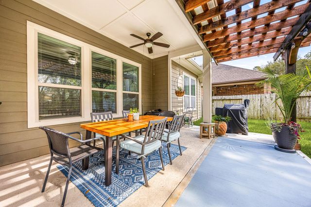 12830 Bridle Springs Lane, Houston, TX 77044