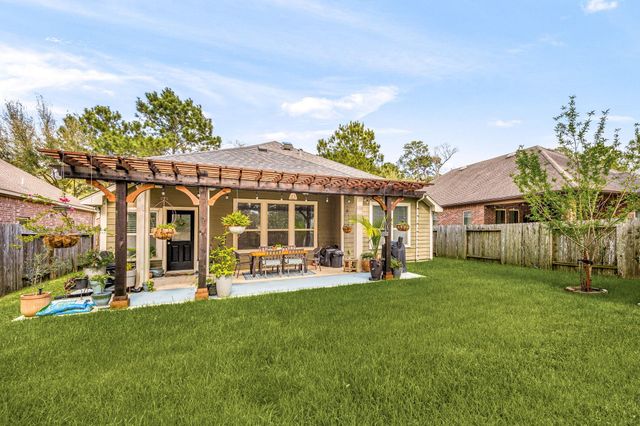 12830 Bridle Springs Lane, Houston, TX 77044