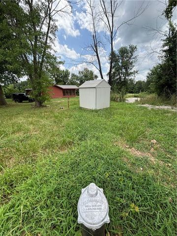 1333 County Road 216, Eureka Springs, AR 72632