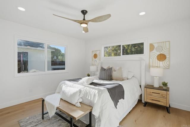8330 Dallas St, La Mesa, CA 91942