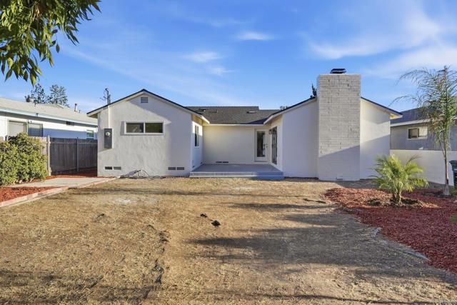 8330 Dallas St, La Mesa, CA 91942