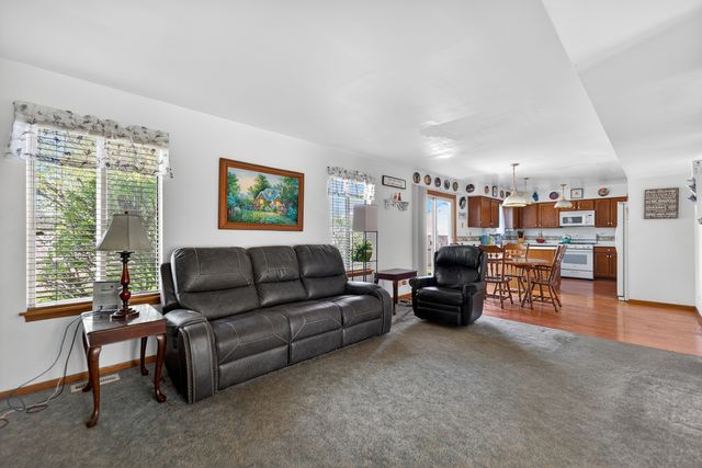1868 Pastoral Lane, Hanover Park, IL 60133
