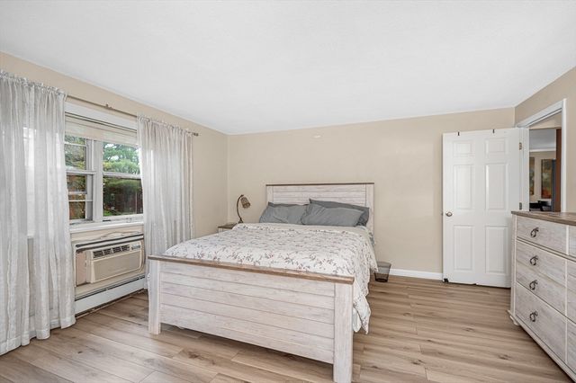 A4 Colonial Dr 7, Andover, MA 01810