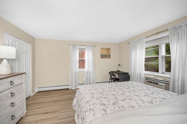 A4 Colonial Dr 7, Andover, MA 01810