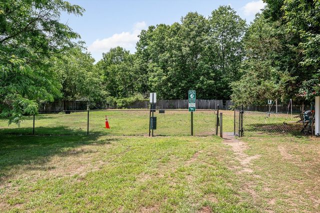 A4 Colonial Dr 7, Andover, MA 01810